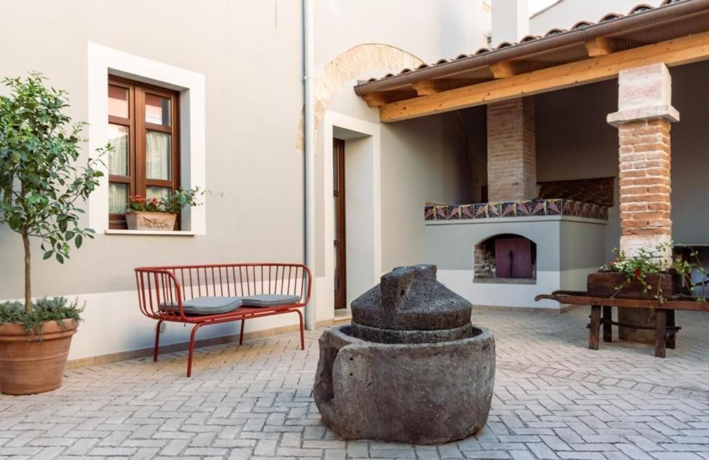 Dimora Ferraris Hotel Cabras Exterior photo